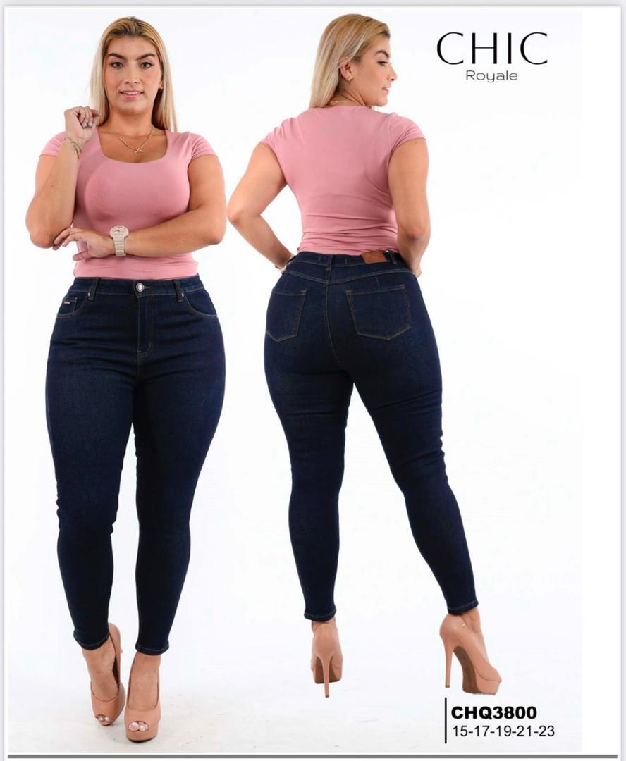PANTALÓN JEAN HIGH RISE CURVE "CHIC ROYALE CLASSIC"