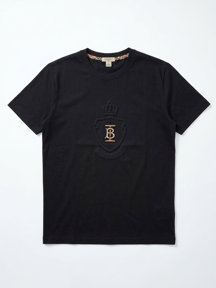 FRANELA / CAMISETA "EMBOSSED CROWN & MONOGRAM CREST" TEE