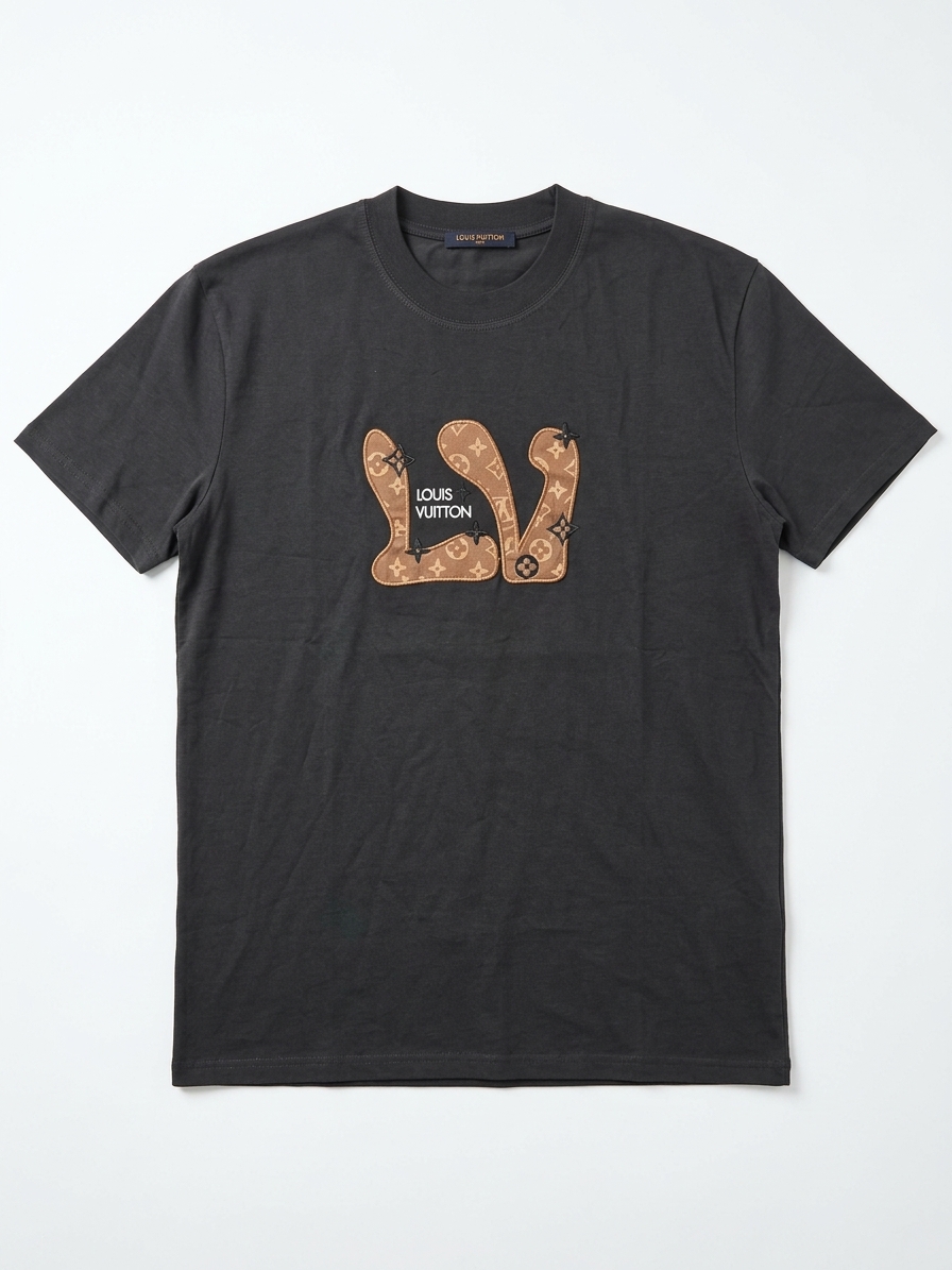FRANELA / CAMISETA "MONOGRAM CANVAS PATCH LV" TEE